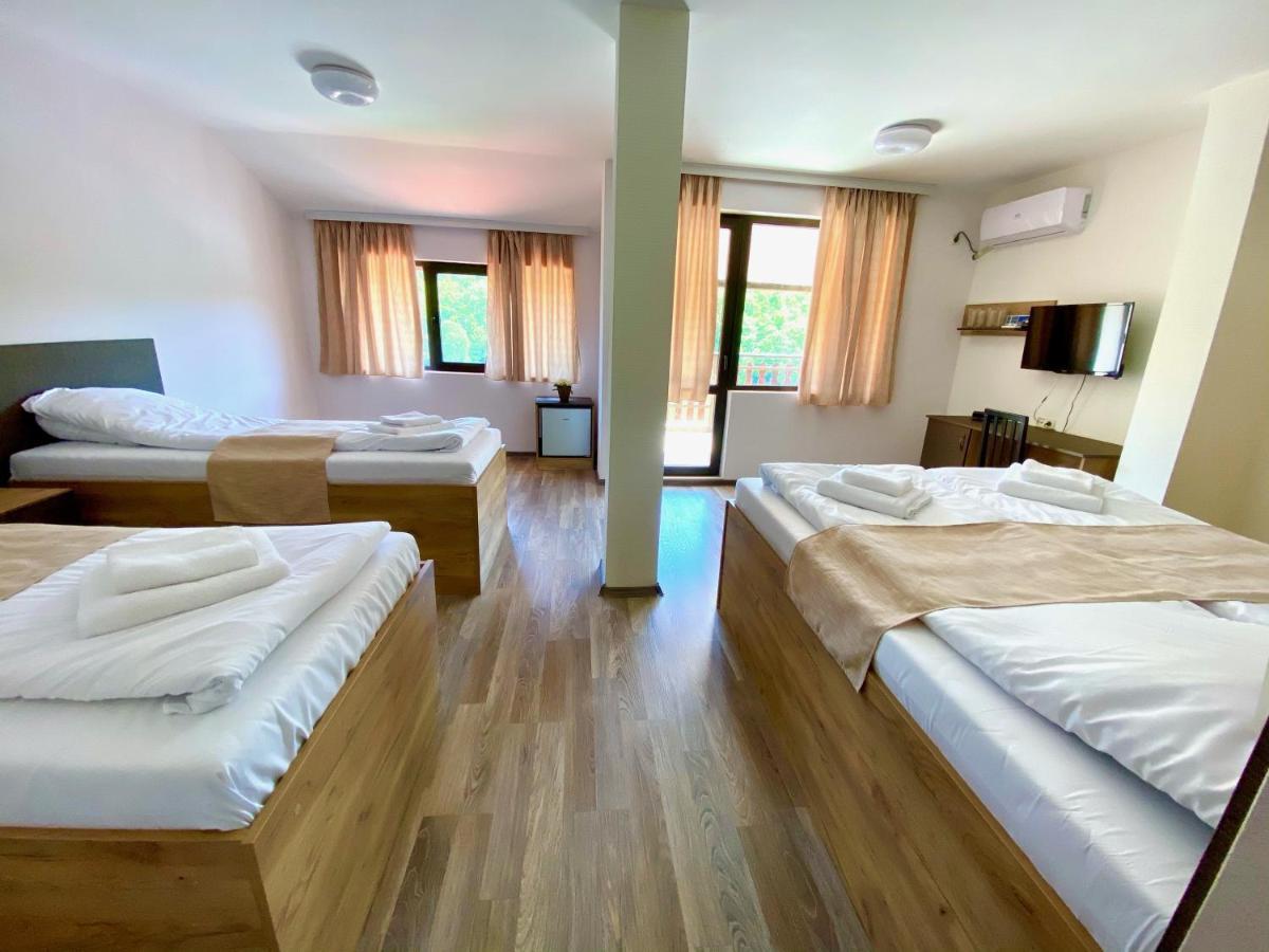 Tryavna Lake Hotel & Spa Ngoại thất bức ảnh