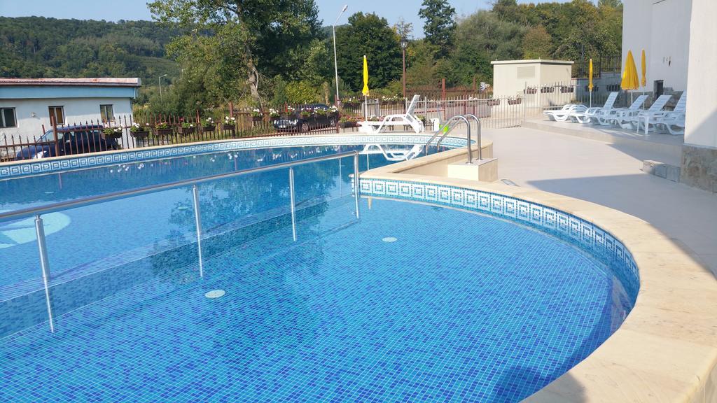 Tryavna Lake Hotel & Spa Ngoại thất bức ảnh